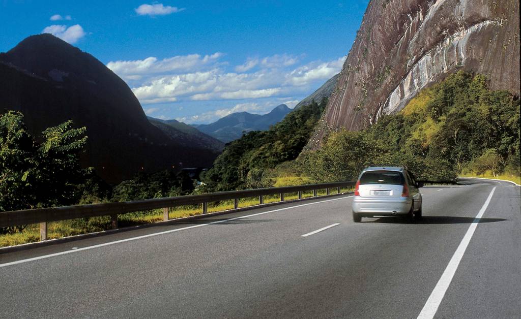 9 dicas para quem vai encarar a estrada nas férias