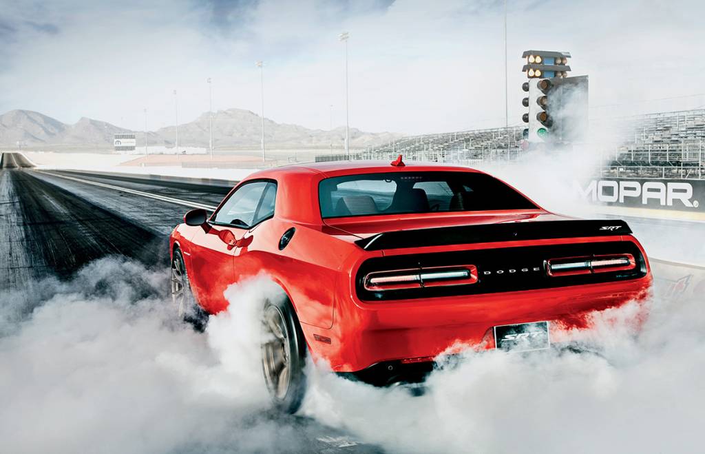 Reforma Tributária quer taxar carros poluentes tal como álcool e cigarros