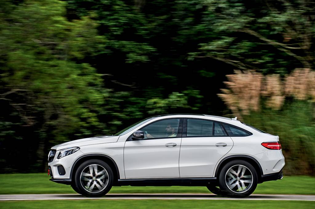 Mercedes-Benz GLC 250 e GLE 400 Coupé Mercedes-Benz GLC 250 e GLE 400 Coupé