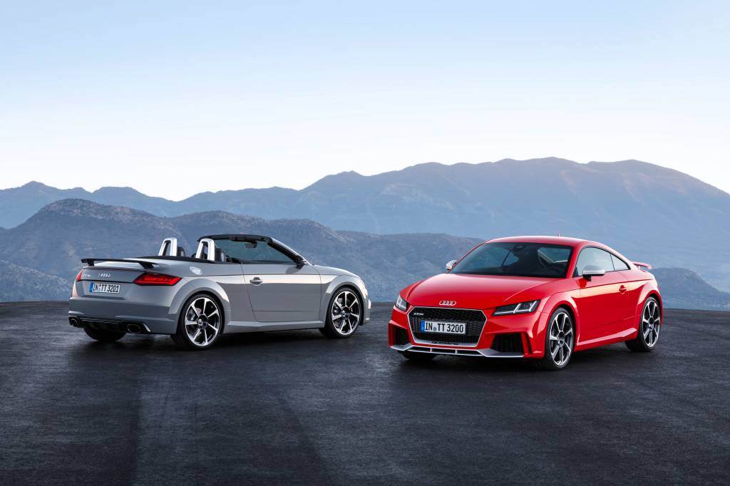 Audi TT RS new (1) Audi TT RS new (1)