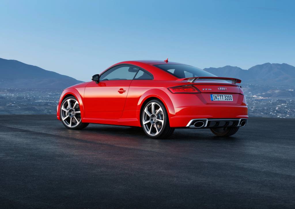 Audi TT RS new (2) Audi TT RS new (2)