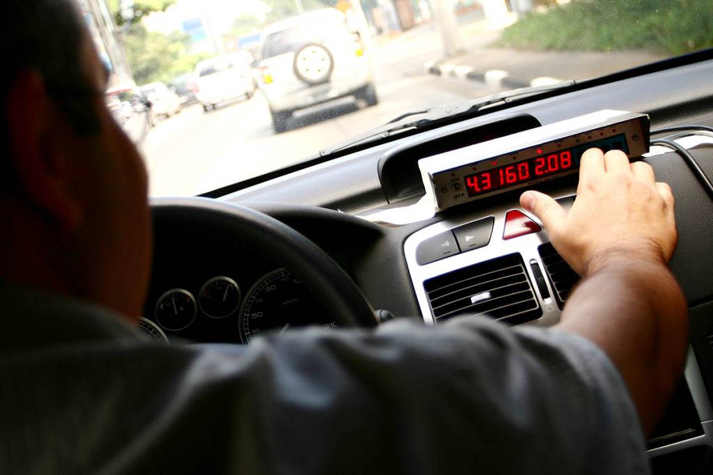 Os carros mais econômicos testados por QUATRO RODAS