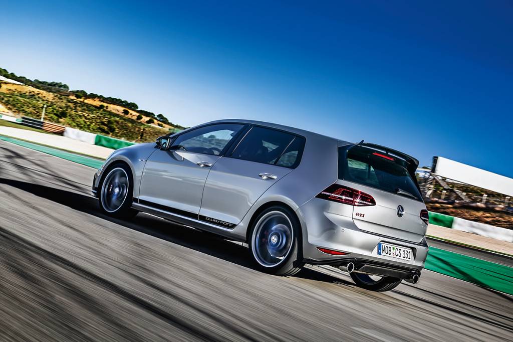 576aef9b0e2163457519c8dcqr-679-golf-gti-08.jpeg Golf GTI Clubsport
