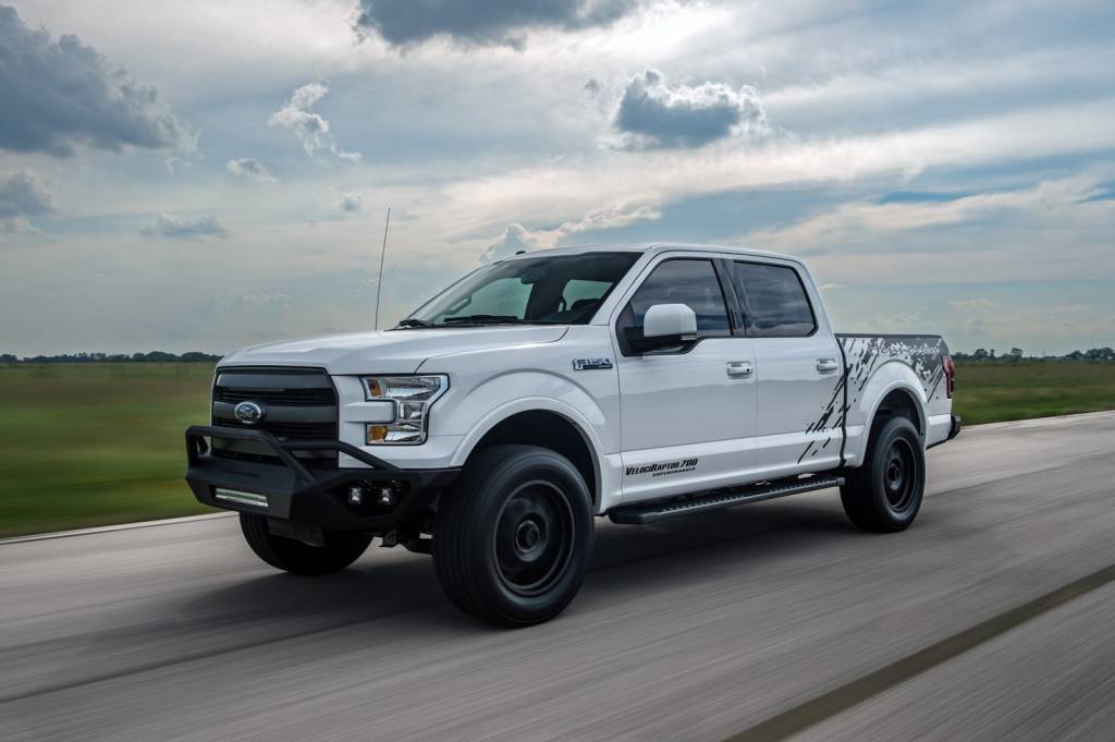 Velociraptor 700 1 Velociraptor 700 1