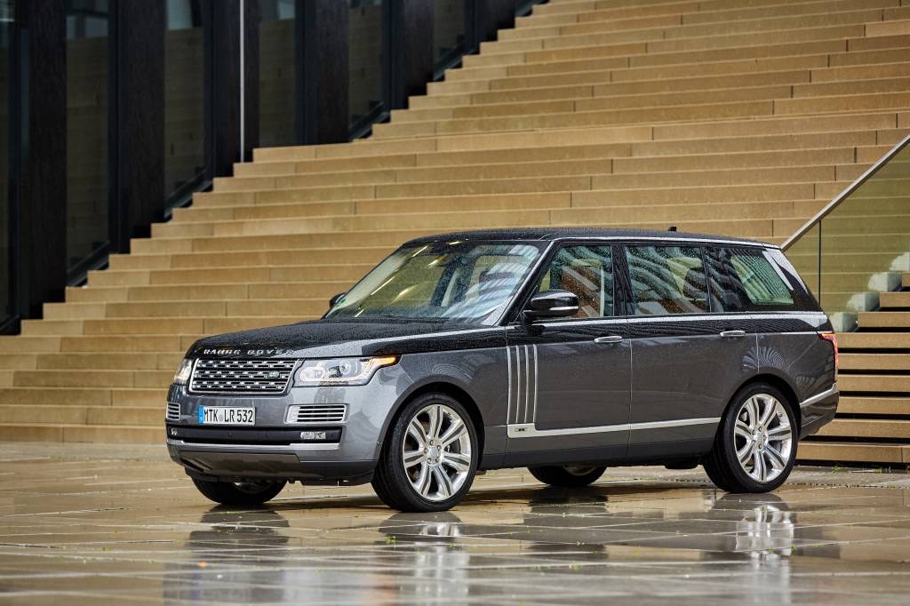 5783f4e10e216345751ee9a3land-rover-range-rover-svautobiography-long-wheelbase.jpeg Land Rover Range Rover SVAutobiography Long Wheelbase