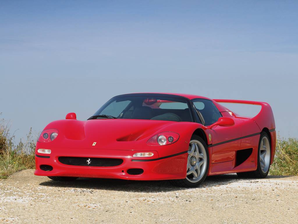 Ferrari F50 Sete supercarros com motores de Fórmula 1