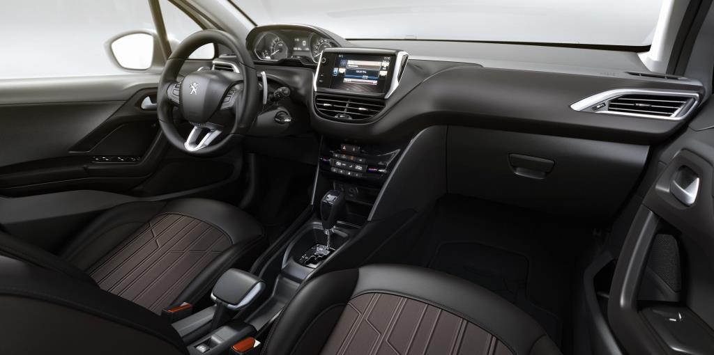 Peugeot 2008 Crossway (interior)