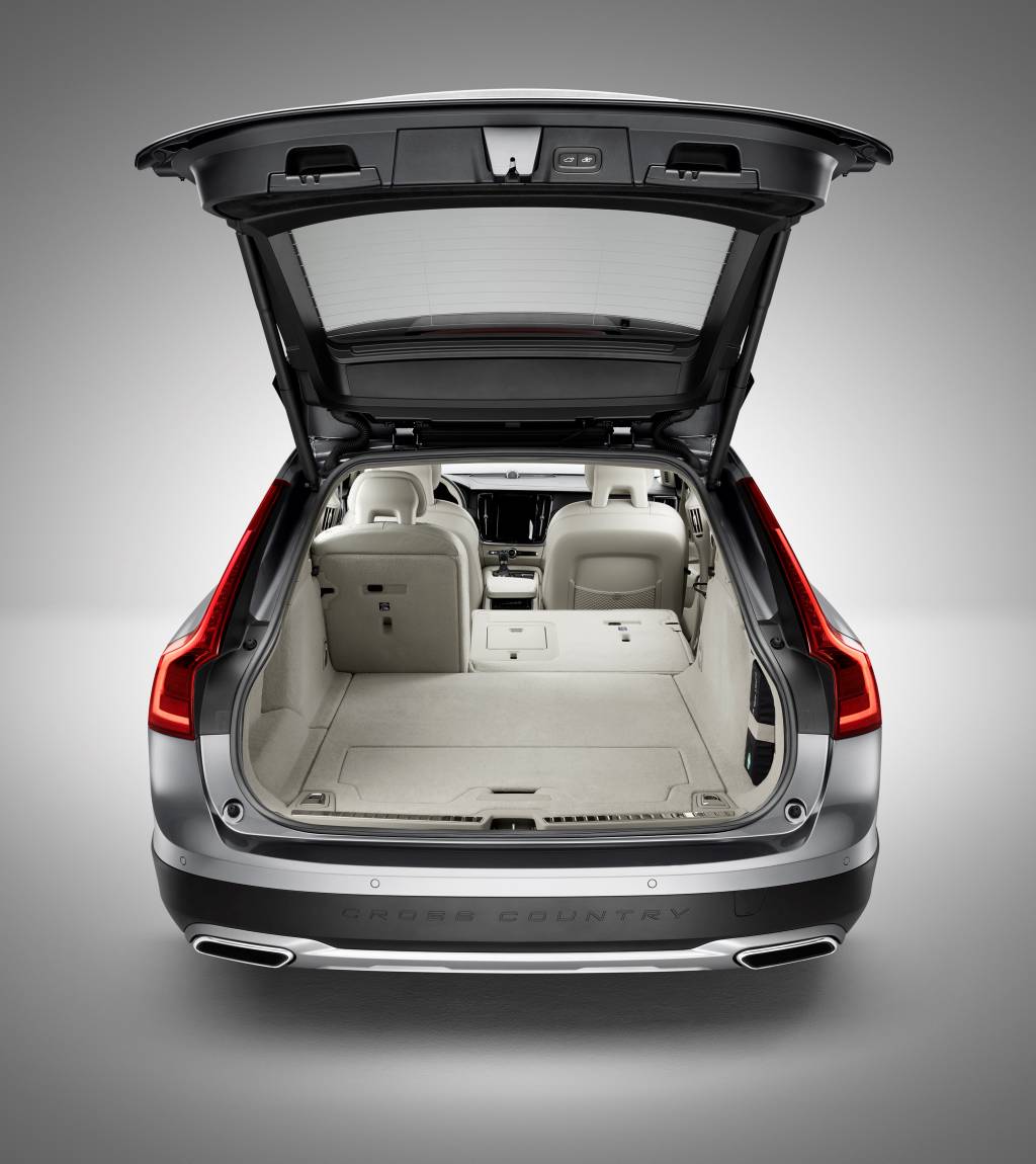 Volvo V90 Cross Country Volvo V90 Cross Country