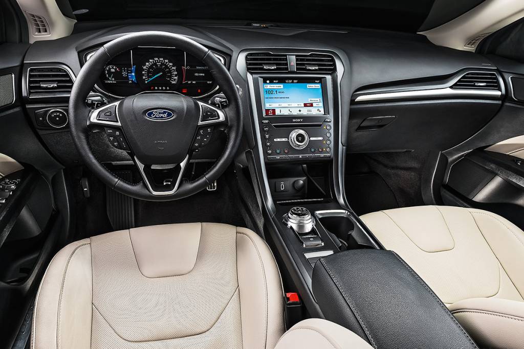 Ford Fusion Titanium 2.0 AWD Ford Fusion Titanium 2.0 AWD
