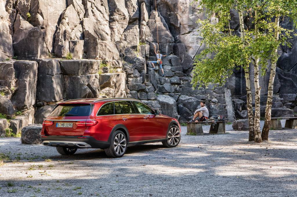 Mercedes- Benz Classe E All Terrain Mercedes- Benz Classe E All Terrain