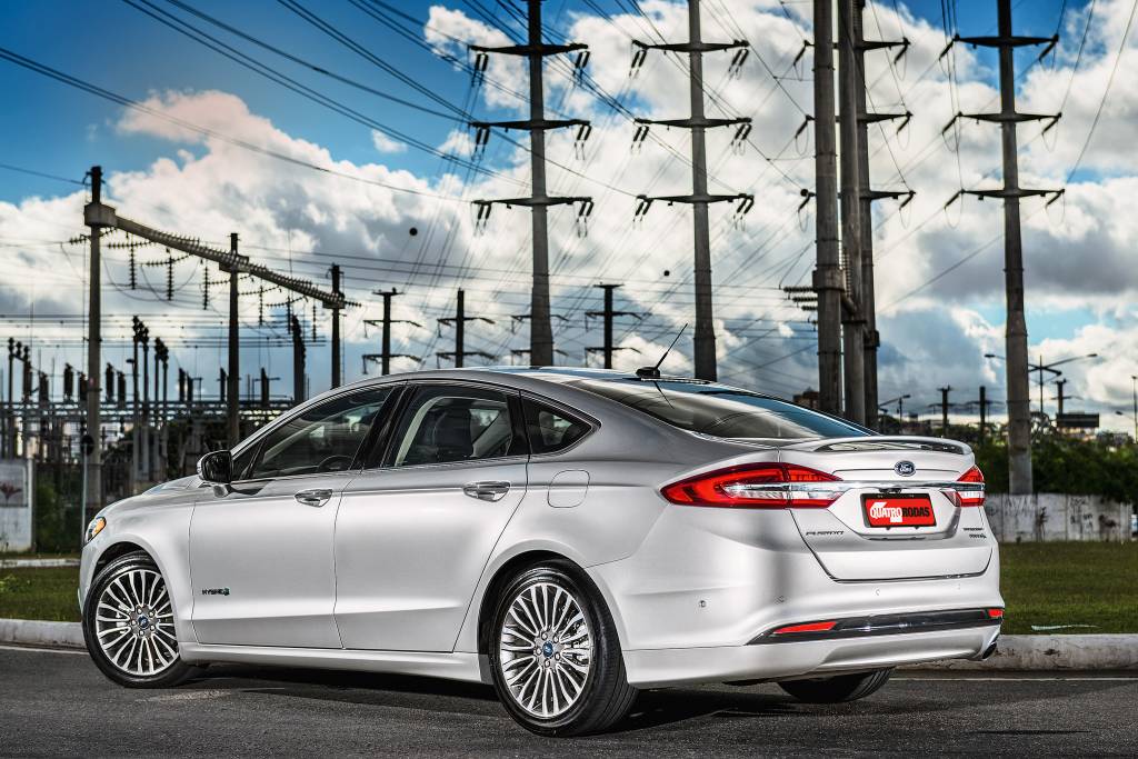 Ford Fusion Hybrid Ford Fusion Hybrid