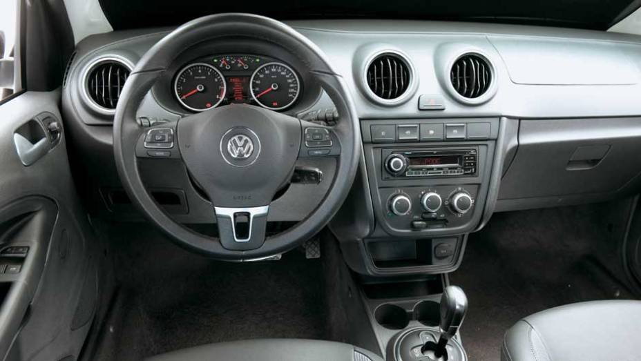 Comandos de c&acirc;mbio no volante s&atilde;o itens opcionais