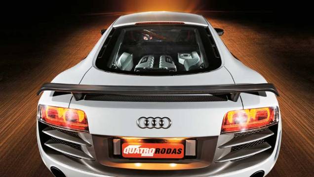 Aerofólio traseiro foi inspirado no R8 LMS de competição | <a href="https://preprod.quatrorodas.abril.com.br/carros/testes/aud-r8-gt-641441.shtml" rel="migration">Leia mais</a> Aerofólio traseiro foi inspirado no R8 LMS de competição | <a href="https://preprod.quatrorodas.abril.com.br/carros/testes/aud-r8-gt-641441.shtml" rel="migration">Leia mais</a>