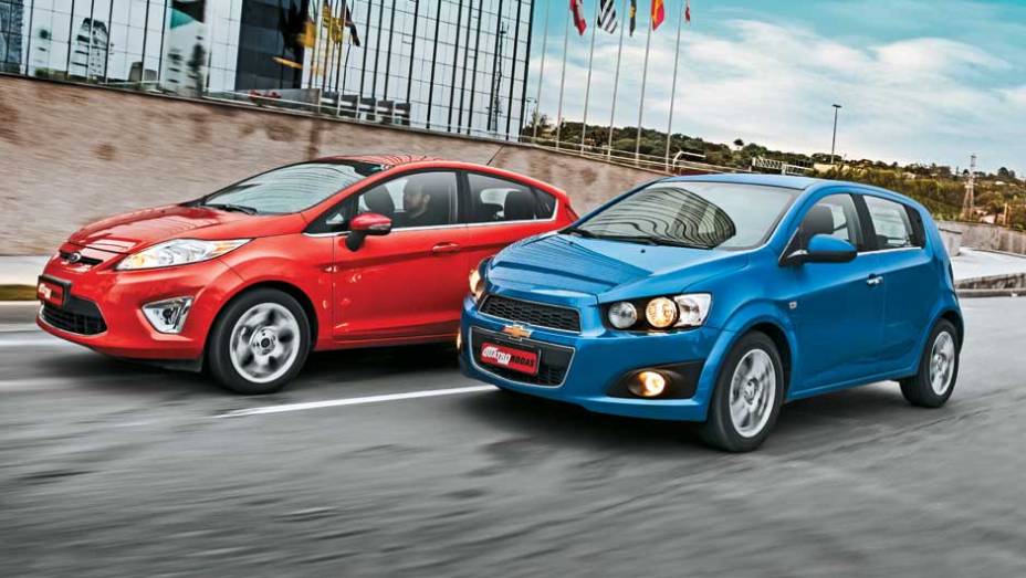 Sonic pertence a uma nova leva de hatches premium | <a href="https://preprod.quatrorodas.abril.com.br/carros/comparativos/ford-new-fiesta-x-chevrolet-sonic-699387.shtml" rel="migration">Leia mais</a>