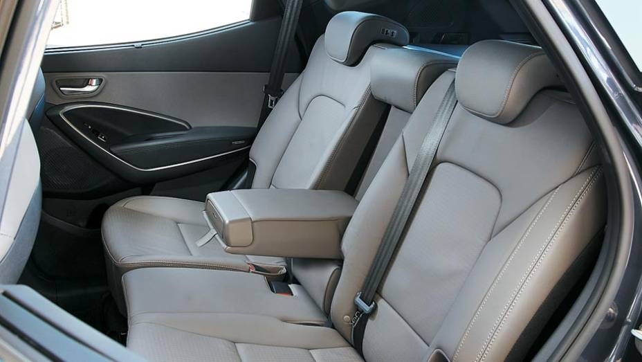 Bancos centrais são fáceis de rebater para dar acesso aos bancos... | <a href="https://preprod.quatrorodas.abril.com.br/salao-do-automovel/2012/carros/hyundai-santa-fe-703900.shtml" rel="migration">Leia mais</a>