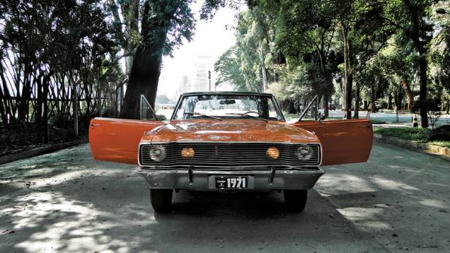O primeiro Charger R/T produzido | <a href="https://preprod.quatrorodas.abril.com.br/reportagens/geral/museu-dodge-699798.shtml" rel="migration">Leia mais</a> O primeiro Charger R/T produzido | <a href="https://preprod.quatrorodas.abril.com.br/reportagens/geral/museu-dodge-699798.shtml" rel="migration">Leia mais</a>
