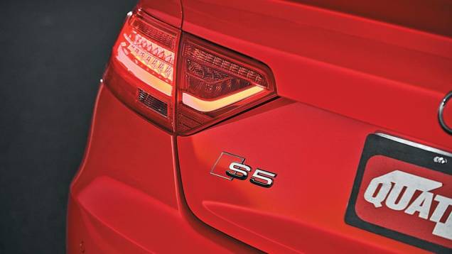 Antes em pontos definidos, agora os leds acendem em barra | <a href="https://preprod.quatrorodas.abril.com.br/carros/testes/audi-s5-700509.shtml" rel="migration">Leia mais</a> Antes em pontos definidos, agora os leds acendem em barra | <a href="https://preprod.quatrorodas.abril.com.br/carros/testes/audi-s5-700509.shtml" rel="migration">Leia mais</a>
