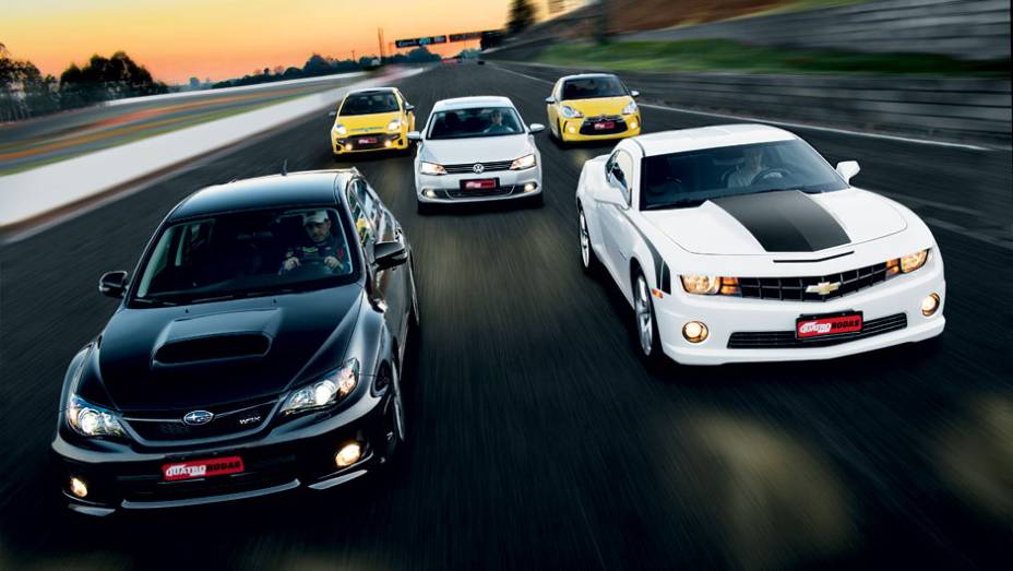 Do estilo ao comportamento, cinco receitas de esportividade | <a href="https://preprod.quatrorodas.abril.com.br/reportagens/geral/camaro-x-ds3-x-punto-x-jetta-x-impreza-703736.shtml" rel="migration">Leia mais</a> Do estilo ao comportamento, cinco receitas de esportividade | <a href="https://preprod.quatrorodas.abril.com.br/reportagens/geral/camaro-x-ds3-x-punto-x-jetta-x-impreza-703736.shtml" rel="migration">Leia mais</a>