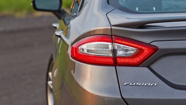 <a href="https://preprod.quatrorodas.abril.com.br/carros/impressoes/ford-fusion-2-0-titanium-716588.shtml" rel="migration">Leia mais</a> <a href="https://preprod.quatrorodas.abril.com.br/carros/impressoes/ford-fusion-2-0-titanium-716588.shtml" rel="migration">Leia mais</a>