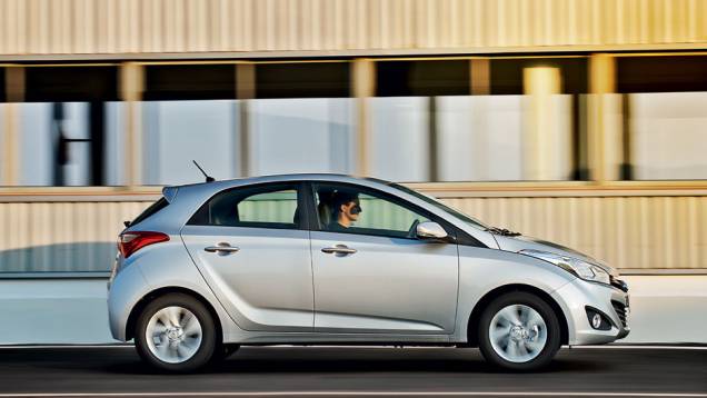 Vincos e volumes: a escultura fluida da Hyundai agora nos pequenos | <a href="https://preprod.quatrorodas.abril.com.br/carros/testes/hyundai-hb20-1-0-1-6-714843.shtml" rel="migration">Leia mais</a> Vincos e volumes: a escultura fluida da Hyundai agora nos pequenos | <a href="https://preprod.quatrorodas.abril.com.br/carros/testes/hyundai-hb20-1-0-1-6-714843.shtml" rel="migration">Leia mais</a>