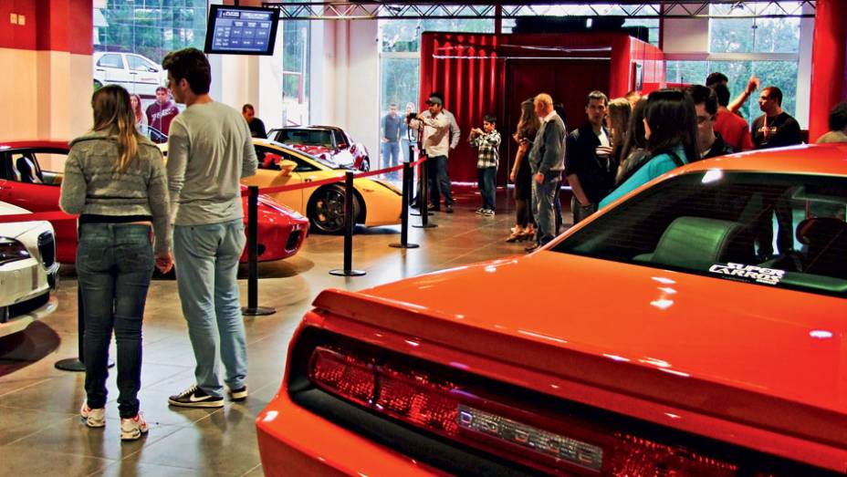 No Super Carros, esportivos para ver e acelerar | <a href="https://preprod.quatrorodas.abril.com.br/reportagens/geral/clima-garagem-724995.shtml" rel="migration">Leia mais</a>