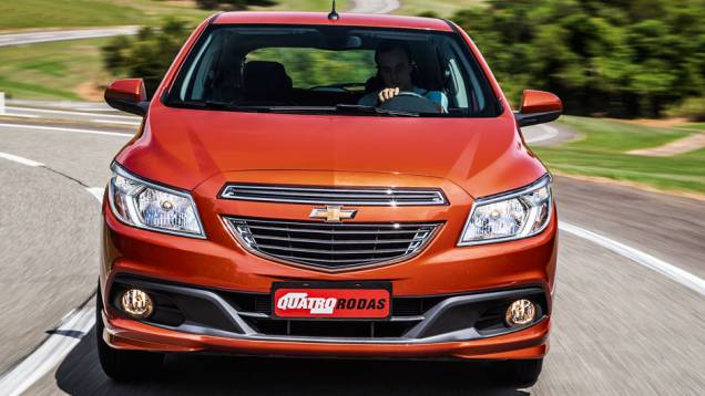 ... e coluna de direção ajustável em altura. O sistema multimídia é opcional | <a href="https://preprod.quatrorodas.abril.com.br/carros/testes/chevrolet-onix-725300.shtml" rel="migration">Leia mais</a> ... e coluna de direção ajustável em altura. O sistema multimídia é opcional | <a href="https://preprod.quatrorodas.abril.com.br/carros/testes/chevrolet-onix-725300.shtml" rel="migration">Leia mais</a>