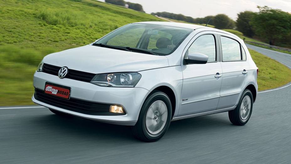 Na linha 2013, o Gol ganhou nova frente | <a href="https://preprod.quatrorodas.abril.com.br/carros/comparativos/hatches-compactos-729449.shtml" rel="migration">Leia mais</a>