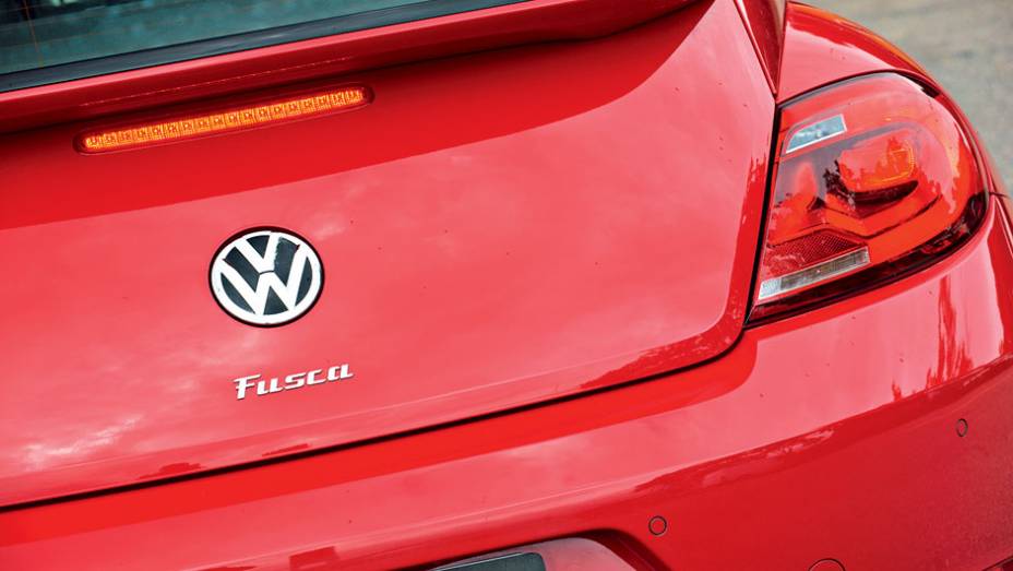 <a href="https://preprod.quatrorodas.abril.com.br/carros/testes/volkswagen-fusca-729776.shtml" rel="migration">Leia mais</a>