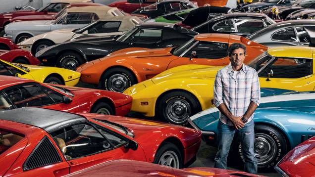 Acervos surpreendentes como a coleção de Paulo "Louco", guardam metais preciosos e brilhantes sobre rodas, como Corvette, Ferrari e Porsche | <a href="https://preprod.quatrorodas.abril.com.br/reportagens/geral/arca-tesouros-733321.shtml" rel="migration">Leia mais</a> Acervos surpreendentes como a coleção de Paulo "Louco", guardam metais preciosos e brilhantes sobre rodas, como Corvette, Ferrari e Porsche | <a href="https://preprod.quatrorodas.abril.com.br/reportagens/geral/arca-tesouros-733321.shtml" rel="migration">Leia mais</a>