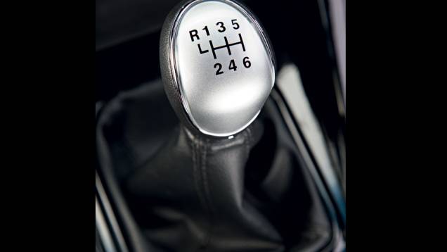 Todo Eco 2.0 tem seis marchas | <a href="https://preprod.quatrorodas.abril.com.br/carros/comparativos/ford-ecosport-4x2-x-ford-ecosport-4x4-732986.shtml" rel="migration">Leia mais</a> Todo Eco 2.0 tem seis marchas | <a href="https://preprod.quatrorodas.abril.com.br/carros/comparativos/ford-ecosport-4x2-x-ford-ecosport-4x4-732986.shtml" rel="migration">Leia mais</a>