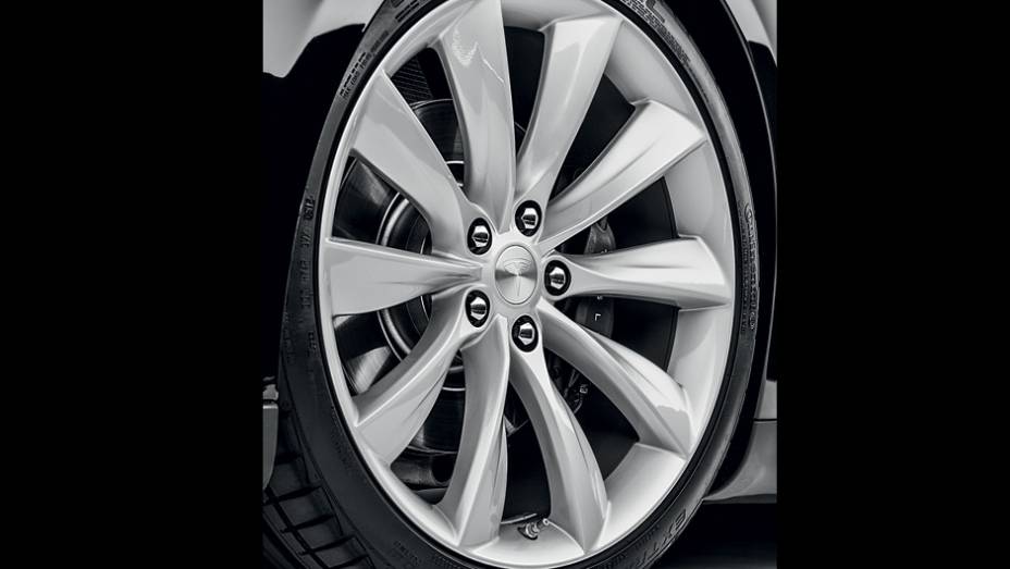 <a href="https://preprod.quatrorodas.abril.com.br/carros/impressoes/tesla-model-s-733082.shtml" rel="migration">Leia mais</a> <a href="https://preprod.quatrorodas.abril.com.br/carros/impressoes/tesla-model-s-733082.shtml" rel="migration">Leia mais</a>