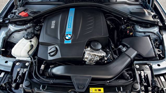 O 3.0 turbo dianteiro gera 306 cv | <a href="https://preprod.quatrorodas.abril.com.br/carros/impressoes/bmw-activehybrid3-736194.shtml" rel="migration">Leia mais</a> O 3.0 turbo dianteiro gera 306 cv | <a href="https://preprod.quatrorodas.abril.com.br/carros/impressoes/bmw-activehybrid3-736194.shtml" rel="migration">Leia mais</a>