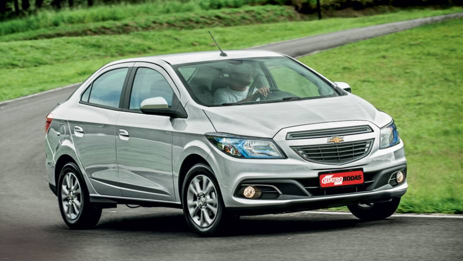 Firme e suave, suspens&atilde;o tem boa calibra&ccedil;&atilde;o | <a href="https://preprod.quatrorodas.abril.com.br/carros/testes/chevrolet-prisma-ltz-1-4-737233.shtml" rel="migration">Leia mais</a>