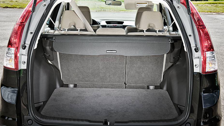 | <a href="https://preprod.quatrorodas.abril.com.br/carros/comparativos/honda-cr-v-x-hyundai-ix35-744731.shtml" rel="migration">Leia mais</a>