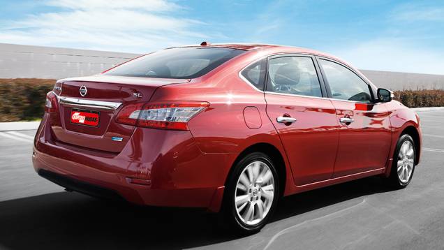 Desenho do novo Sentra pegou carona nas linhas do Nissan Altima, que concorre com Toyota Camry e Honda Accord | <a href="https://preprod.quatrorodas.abril.com.br/carros/impressoes/nissan-sentra-1-8-744751.shtml" rel="migration">Leia mais</a> Desenho do novo Sentra pegou carona nas linhas do Nissan Altima, que concorre com Toyota Camry e Honda Accord | <a href="https://preprod.quatrorodas.abril.com.br/carros/impressoes/nissan-sentra-1-8-744751.shtml" rel="migration">Leia mais</a>