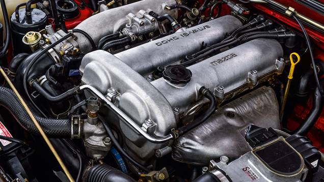 O 1.6 tinha só 116 cv, mas dava conta dos 940 kg do MX-5 | <a href="https://preprod.quatrorodas.abril.com.br/carros/classicos-grandescarros/mazda-mx-5-miata-747828.shtml" rel="migration">Leia mais</a> O 1.6 tinha só 116 cv, mas dava conta dos 940 kg do MX-5 | <a href="https://preprod.quatrorodas.abril.com.br/carros/classicos-grandescarros/mazda-mx-5-miata-747828.shtml" rel="migration">Leia mais</a>