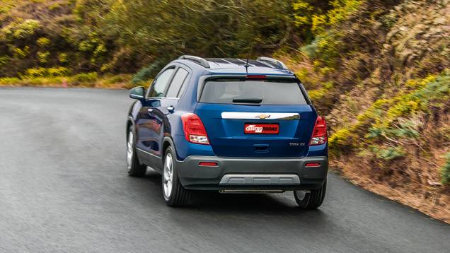 Design traz pitadas de Spin, Cruze e Captiva | <a href="https://preprod.quatrorodas.abril.com.br/carros/impressoes/chevrolet-tracker-747577.shtml" rel="migration">Leia mais</a> Design traz pitadas de Spin, Cruze e Captiva | <a href="https://preprod.quatrorodas.abril.com.br/carros/impressoes/chevrolet-tracker-747577.shtml" rel="migration">Leia mais</a>