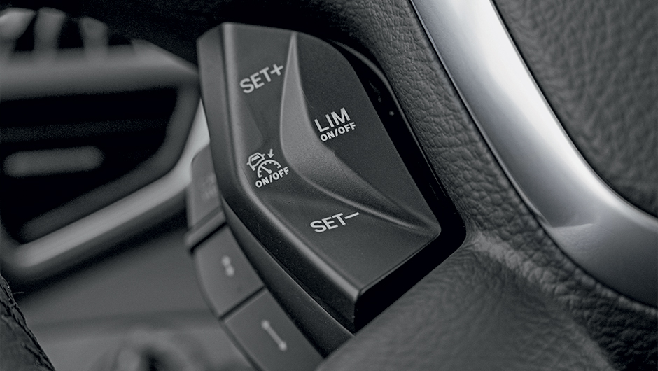 Piloto automático funciona com câmbio manual?