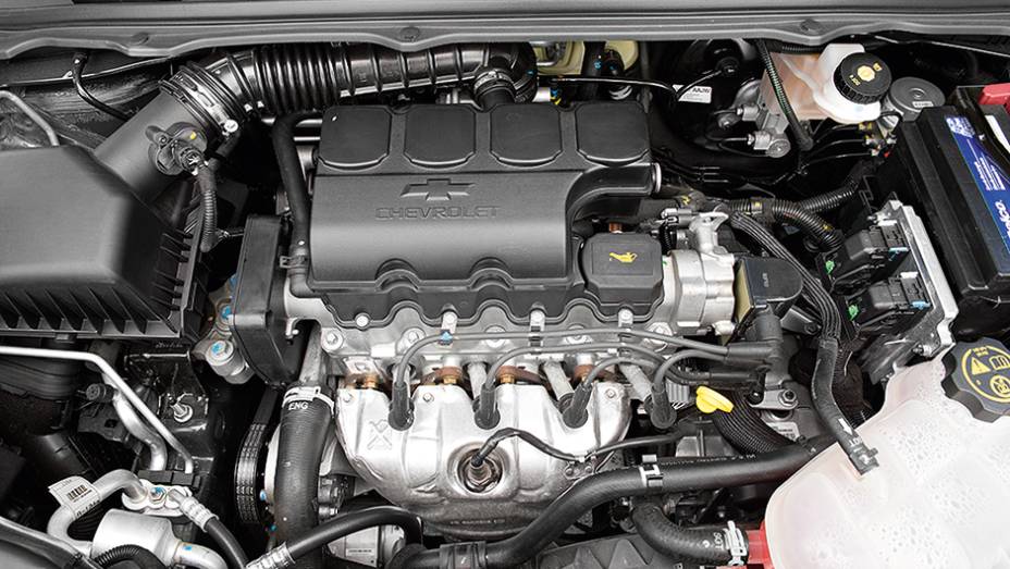 | <a href="https://preprod.quatrorodas.abril.com.br/carros/comparativos/cobalt-x-prisma-756506.shtml" rel="migration">Leia mais</a>