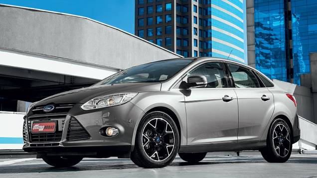 Rodas pretas dão toque transgressor ao comportado estilo de sedã | <a href="https://preprod.quatrorodas.abril.com.br/carros/testes/ford-focus-sedan-759561.shtml" rel="migration">Leia mais</a> Rodas pretas dão toque transgressor ao comportado estilo de sedã | <a href="https://preprod.quatrorodas.abril.com.br/carros/testes/ford-focus-sedan-759561.shtml" rel="migration">Leia mais</a>