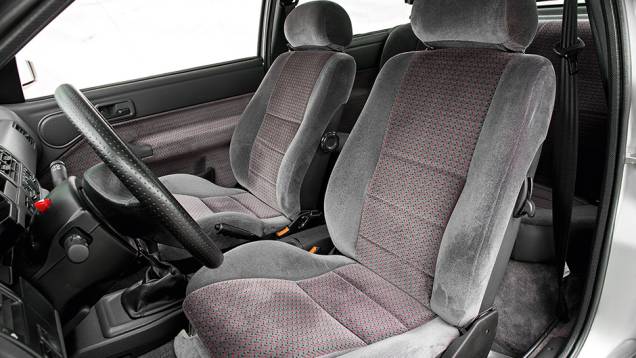 Na linha 1994, o Escort XR3 perdeu os bancos Recaro | <a href="https://preprod.quatrorodas.abril.com.br/carros/classicos-brasileiros/ford-escort-xr3-763284.shtml" rel="migration">Leia mais</a> Na linha 1994, o Escort XR3 perdeu os bancos Recaro | <a href="https://preprod.quatrorodas.abril.com.br/carros/classicos-brasileiros/ford-escort-xr3-763284.shtml" rel="migration">Leia mais</a>
