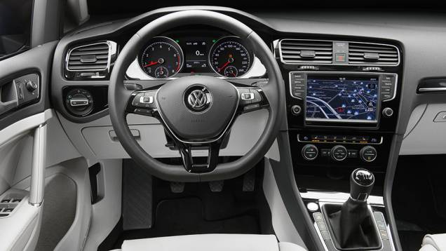Tela grande, couro,... | <a href="https://preprod.quatrorodas.abril.com.br/carros/comparativos/hatches-medios-762947.shtml" rel="migration">Leia mais</a> Tela grande, couro,... | <a href="https://preprod.quatrorodas.abril.com.br/carros/comparativos/hatches-medios-762947.shtml" rel="migration">Leia mais</a>