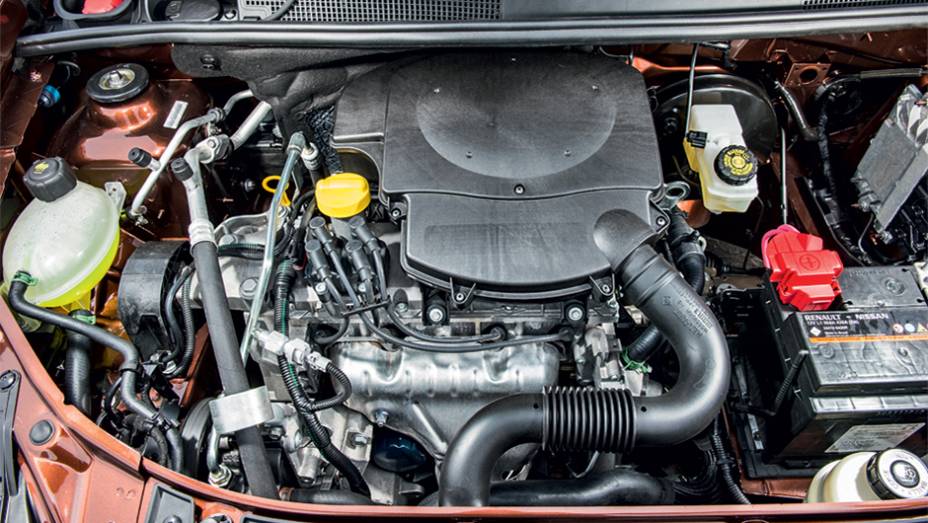 Motor gera 106 cv com etanol | <a href="https://preprod.quatrorodas.abril.com.br/carros/testes/renault-logan-dynamique-1-6-8v-761965.shtml" rel="migration">Leia mais</a>