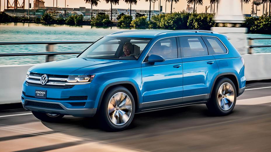 Volks quer mais volume de vendas com novo SUV | <a href="https://preprod.quatrorodas.abril.com.br/carros/impressoes/volkswagen-crossblue-766158.shtml" rel="migration">Leia mais</a>