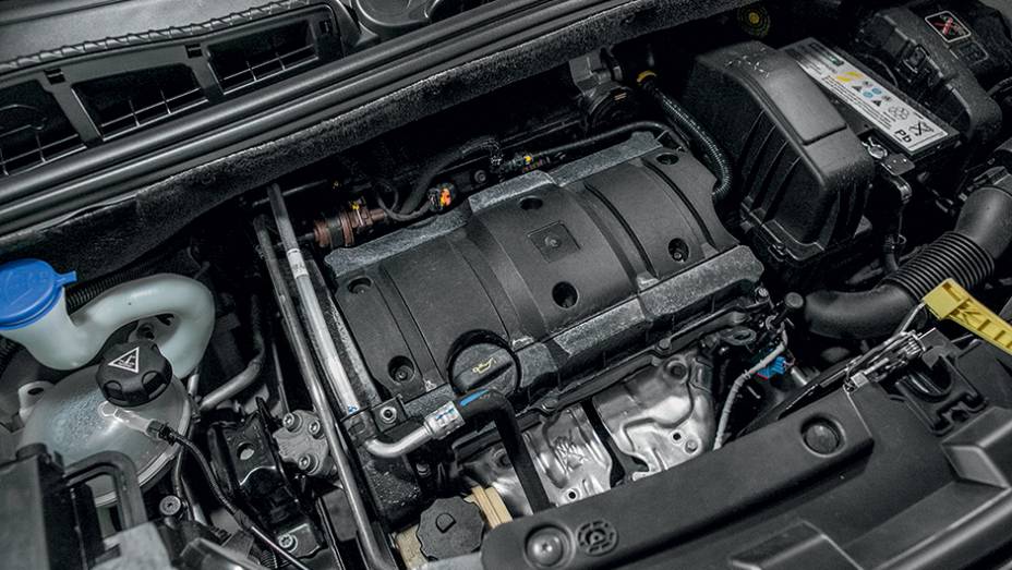 Motor 1.6 16V tem 122 cv de potência | <a href="https://preprod.quatrorodas.abril.com.br/carros/testes/aventureiros-urbanos-777231.shtml" rel="migration">Leia mais</a>