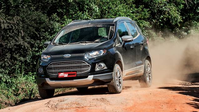 O Eco agradou com o belo visual e o completo pacote de equipamentos | <a href="https://preprod.quatrorodas.abril.com.br/carros/testes/aventureiros-urbanos-777231.shtml" rel="migration">Leia mais</a> O Eco agradou com o belo visual e o completo pacote de equipamentos | <a href="https://preprod.quatrorodas.abril.com.br/carros/testes/aventureiros-urbanos-777231.shtml" rel="migration">Leia mais</a>