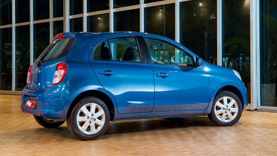 March reestilizado vai estrear no segundo trimestre. Hatch ganhar&aacute; produ&ccedil;&atilde;o nacional, no Rio de Janeiro | <a href="https://preprod.quatrorodas.abril.com.br/carros/comparativos/hatches-compactos-entrada-779938.shtml" rel="migration">Leia mais</a>