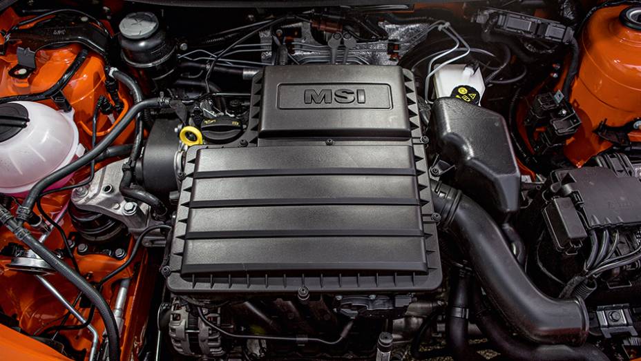 Motor 1.6 16V gera 120 cv de pot&ecirc;ncia com etanol | <a href="https://preprod.quatrorodas.abril.com.br/carros/testes/volkswagen-gol-rallye-782379.shtml" rel="migration">Leia mais</a>