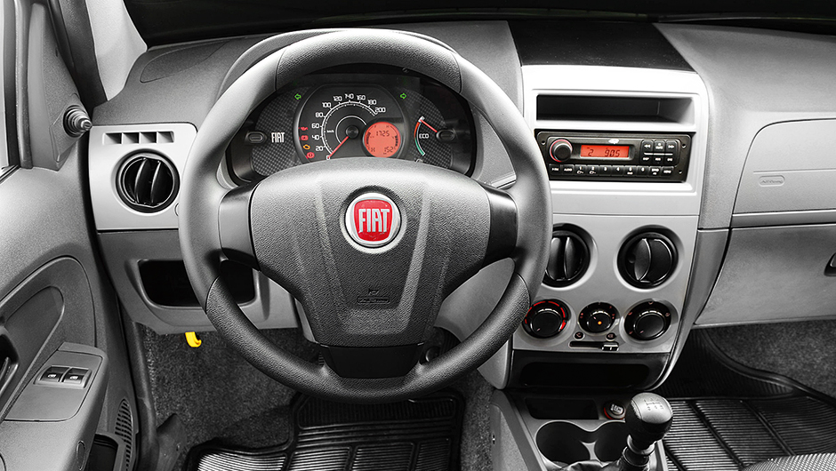 Fire trocou de painel e ganhou novas sa&iacute;das de ar | <a href="https://preprod.quatrorodas.abril.com.br/carros/impressoes/fiat-palio-fire-780927.shtml" rel="migration">Leia mais</a>