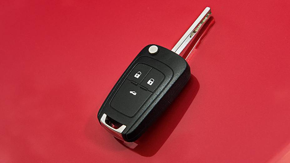 Honda precisa melhorar no estilo | <a href="https://preprod.quatrorodas.abril.com.br/carros/comparativos/sedas-medios-783295.shtml" rel="migration">Leia mais</a>